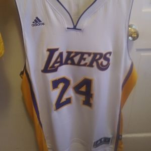 Kobe Bryant jersey